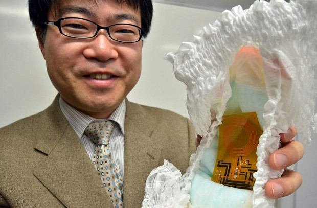 Японские инженеры разработали датчик промокания для подгузников - «Гаджеты»