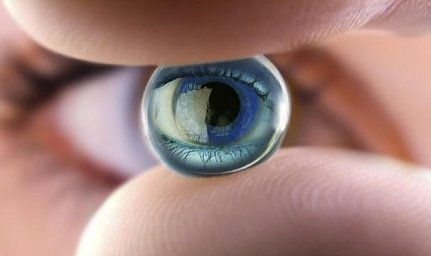 Google создала умные контактные линзы - «Гаджеты»