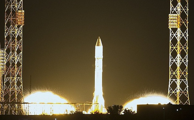 В космос запустили спутник с гекконами, мухами и семенами - «Космос»