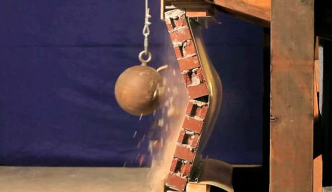 Бомбонепробиваемые обои из кевлара сохранят много жизней - «Технологии»