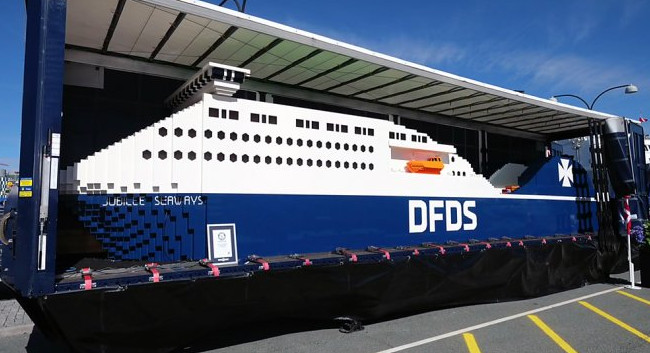 Создан самый большой в мире Lego-корабль весом три тонны - «Техника»