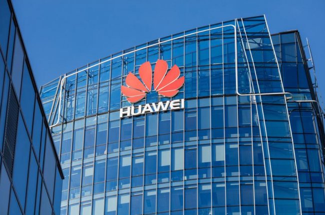 Reuters сообщила о планах Huawei продать смартфоны серии P и Mate, компания все отрицает - «Смартфоны»