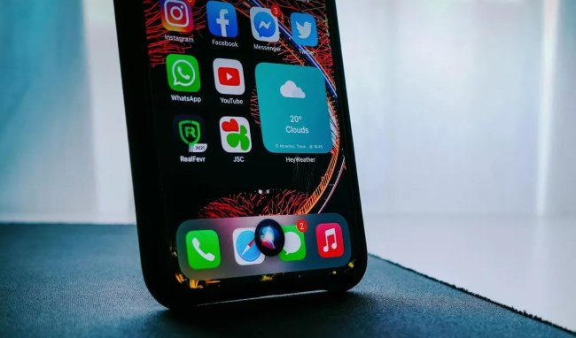 Владельцы гаджетов Apple могут получить по $100 за шпионские проделки Siri - «Гаджеты»