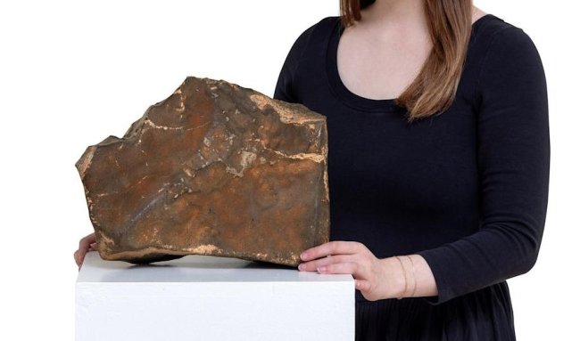 Осколок Марса ушел с аукциона Sotheby’s за 5,3 миллиона долларов - «Космос»