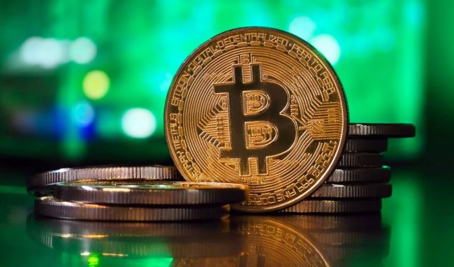 Майнер в одиночку добыл блок биткоина стоимостью 280 тысяч долларов - «Технологии»