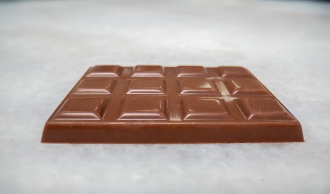 Mondelez выпустила первый в мире шоколад из выращенных в лаборатории какао-бобов - «Технологии»