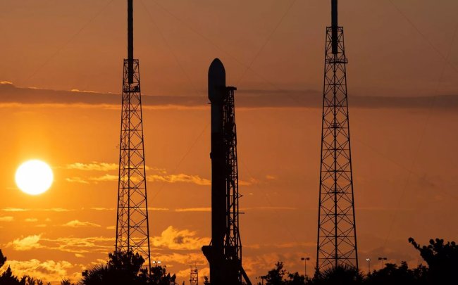 SpaceX испытала возвращаемую грузовую капсулу Starfall - «Космос»